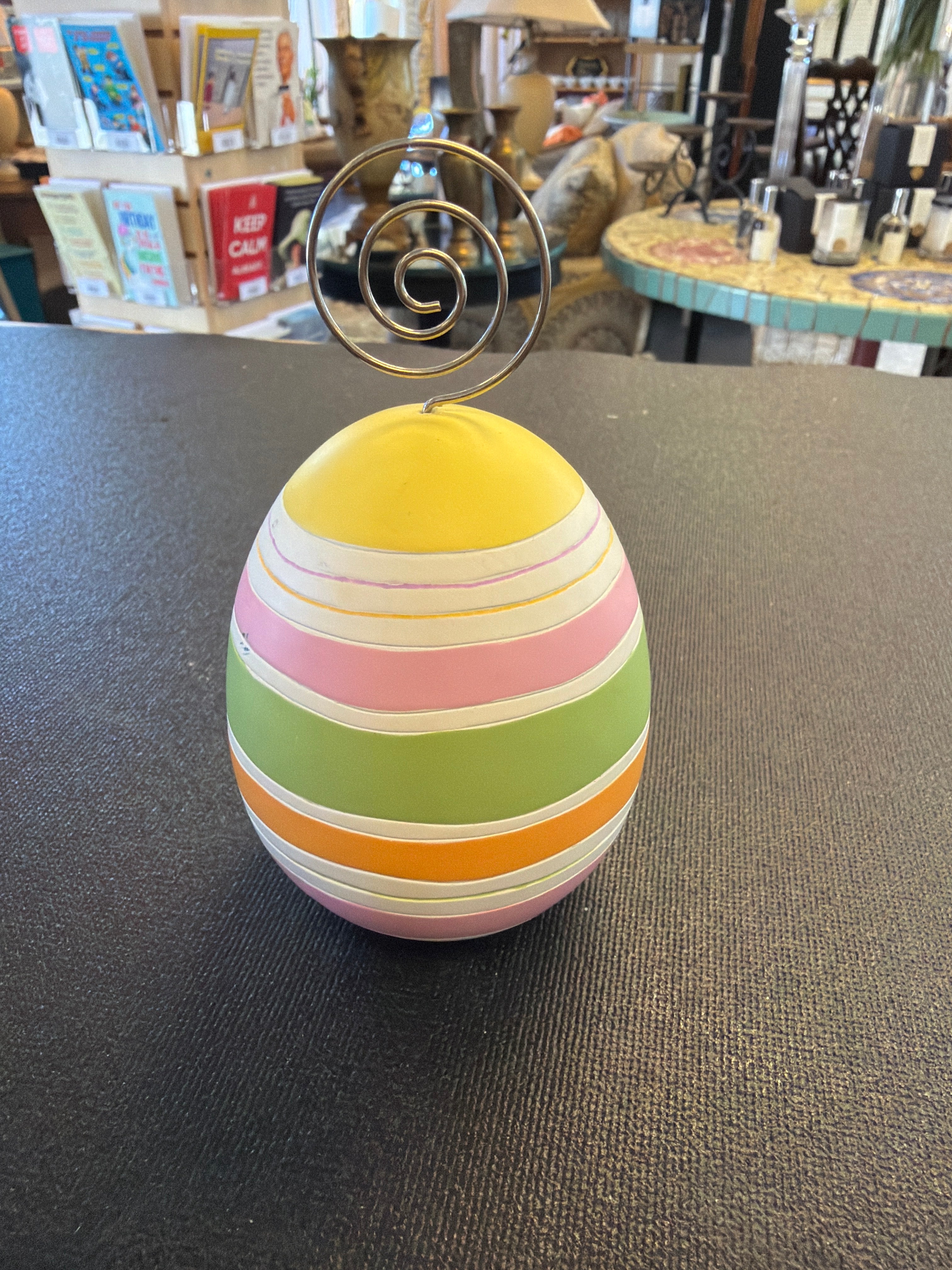 Easter egg ceramic table card or photo holder
