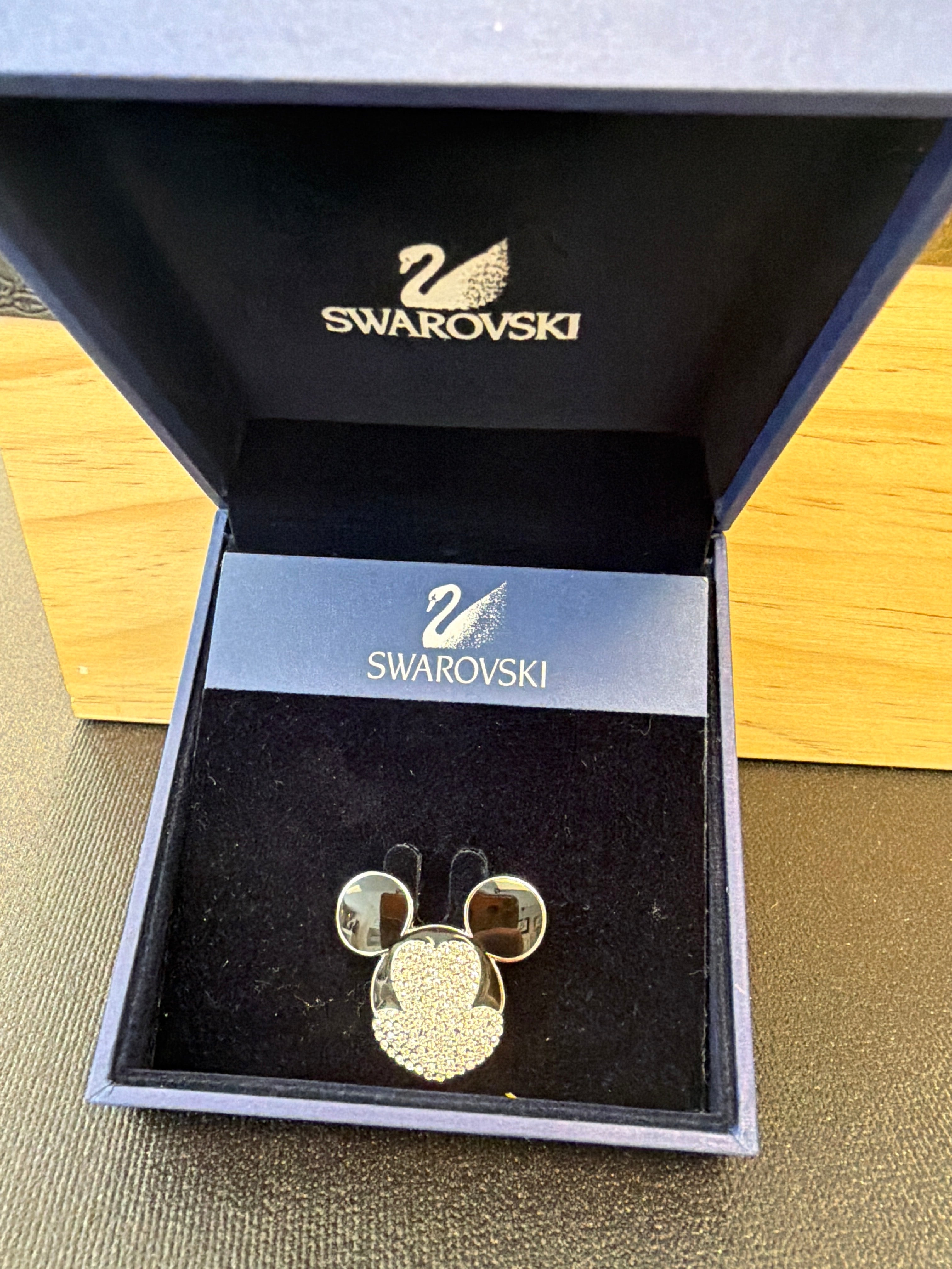 Swarovski Mickey Pin
