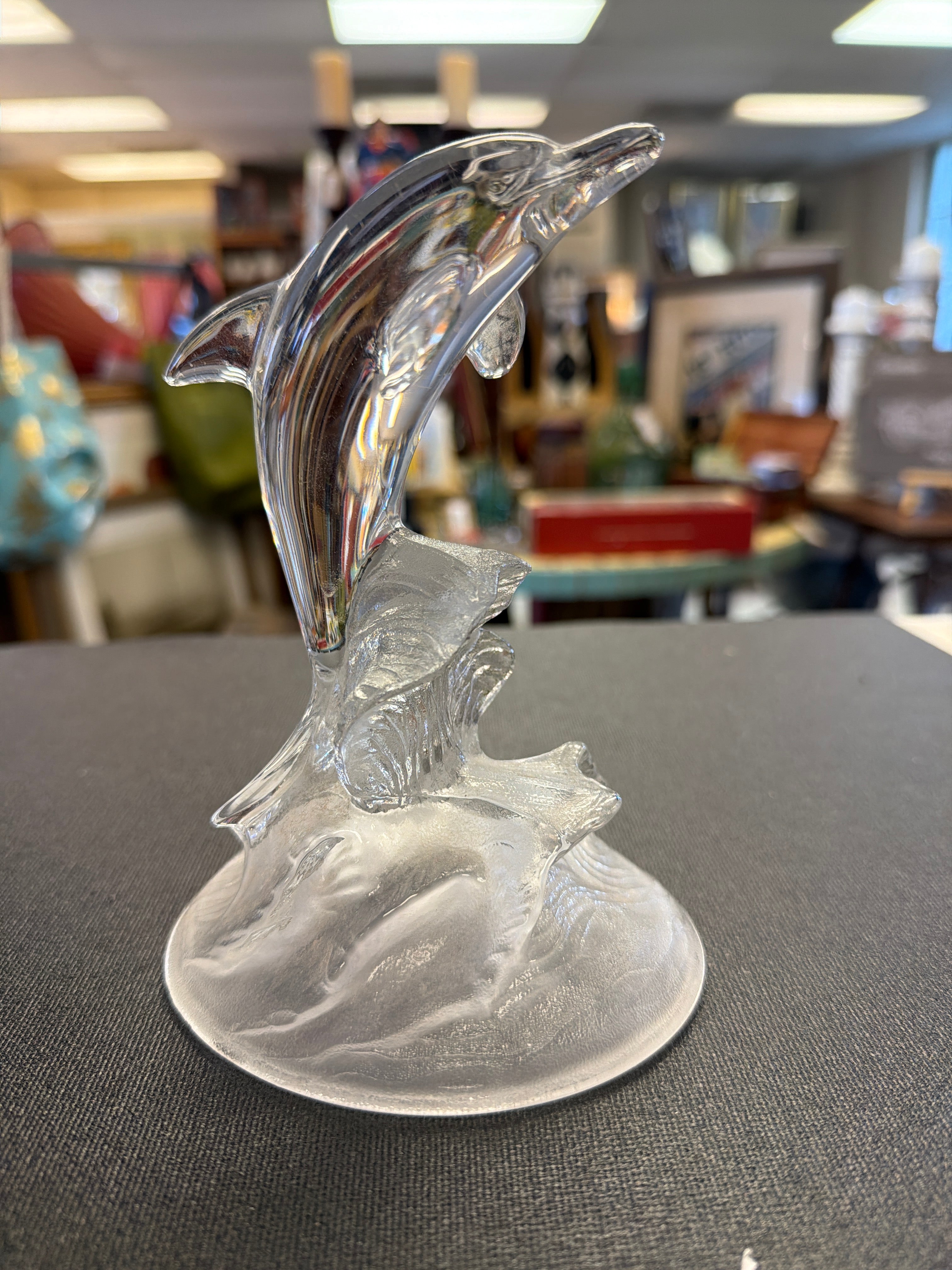 Cristal d'Arques dolphin figurine