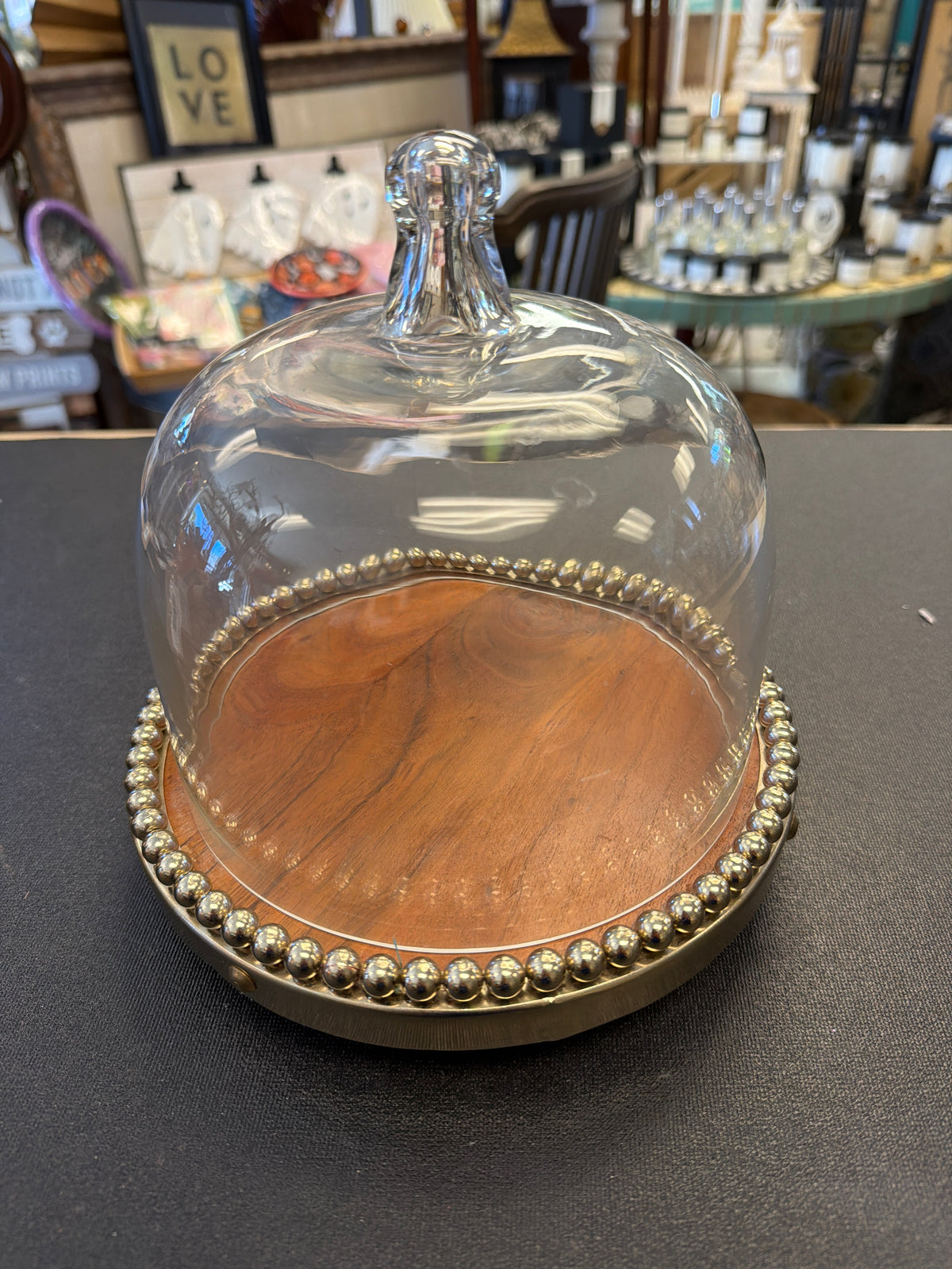 Acacia Cake Plate With Dome