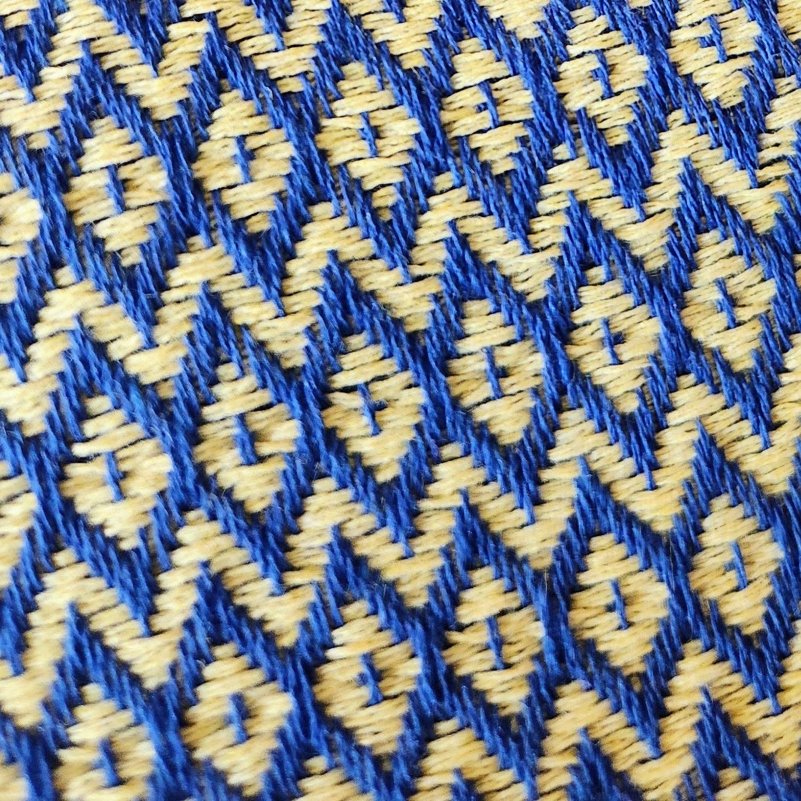 Spring Turkish Blanket - Blue/Yellow Dots