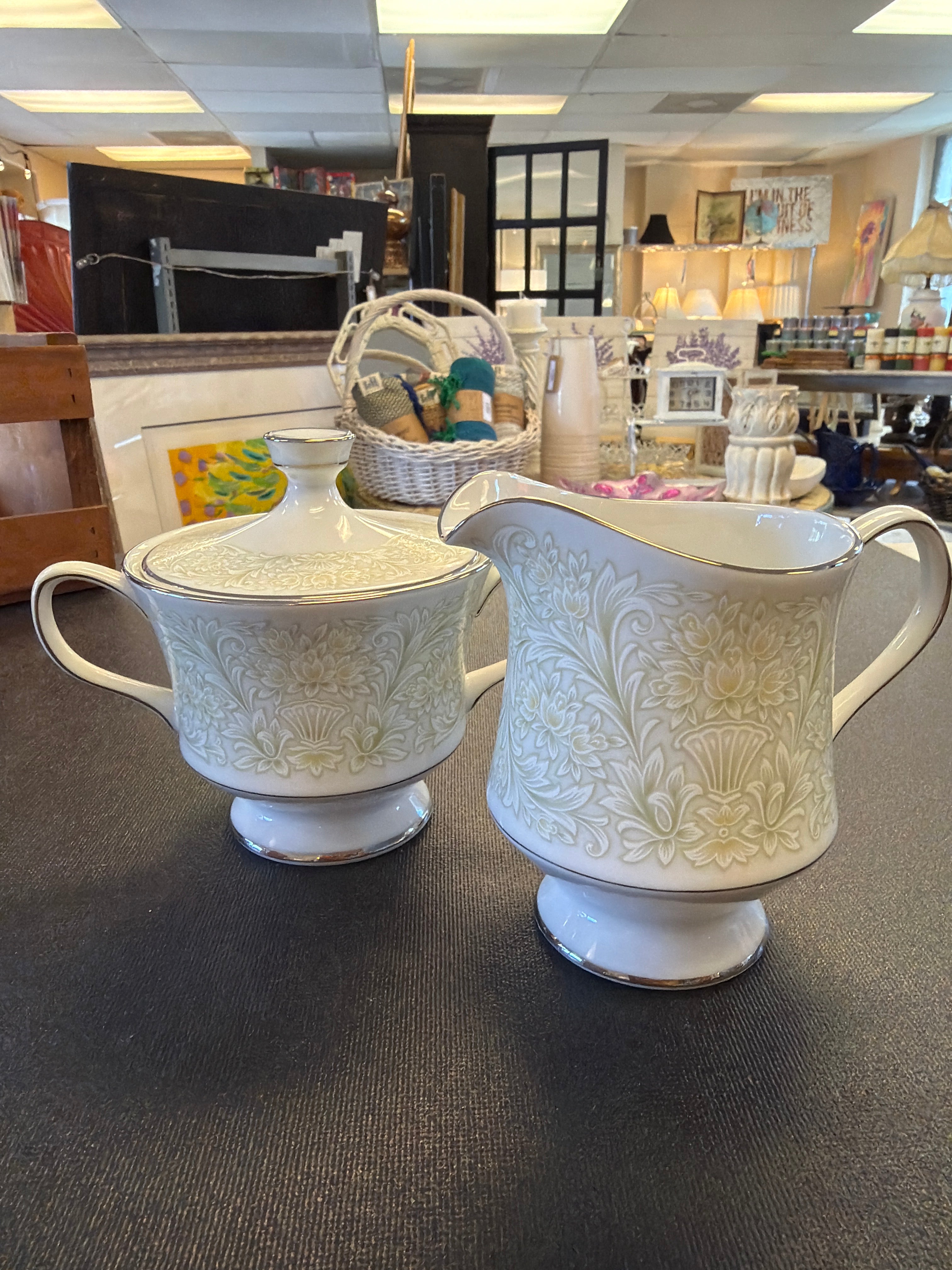 Sango Phoenicia cream and sugar set