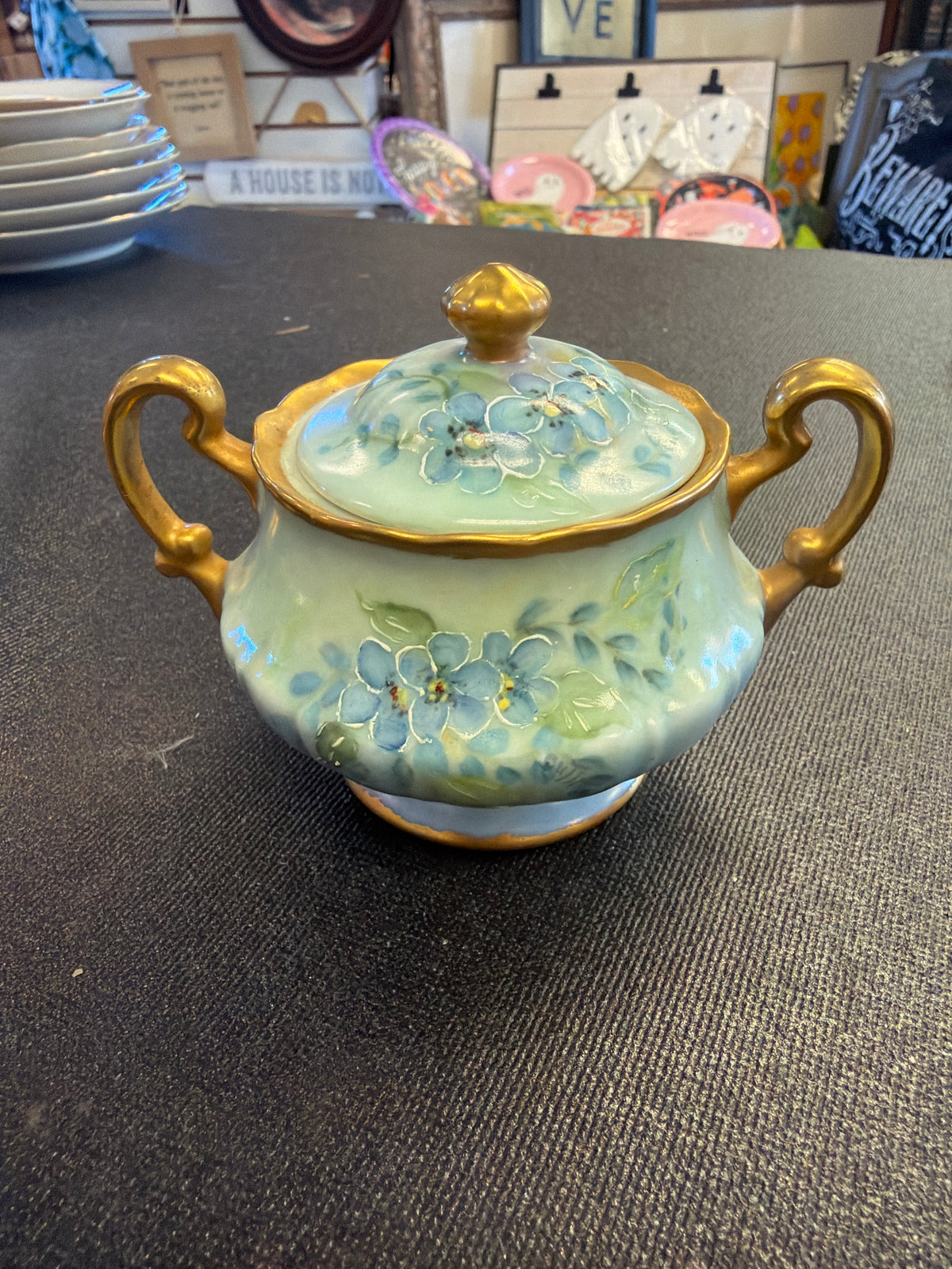 Vintage Lidded Creamer and Sugar Bowl