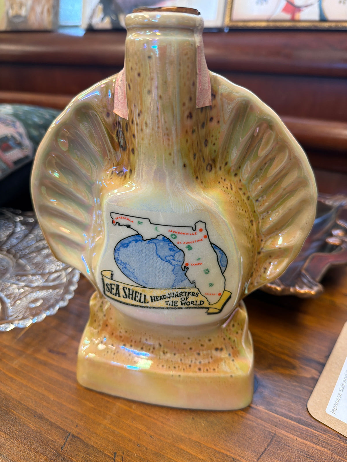 1968 Jim Beam ceramic whiskey decanter