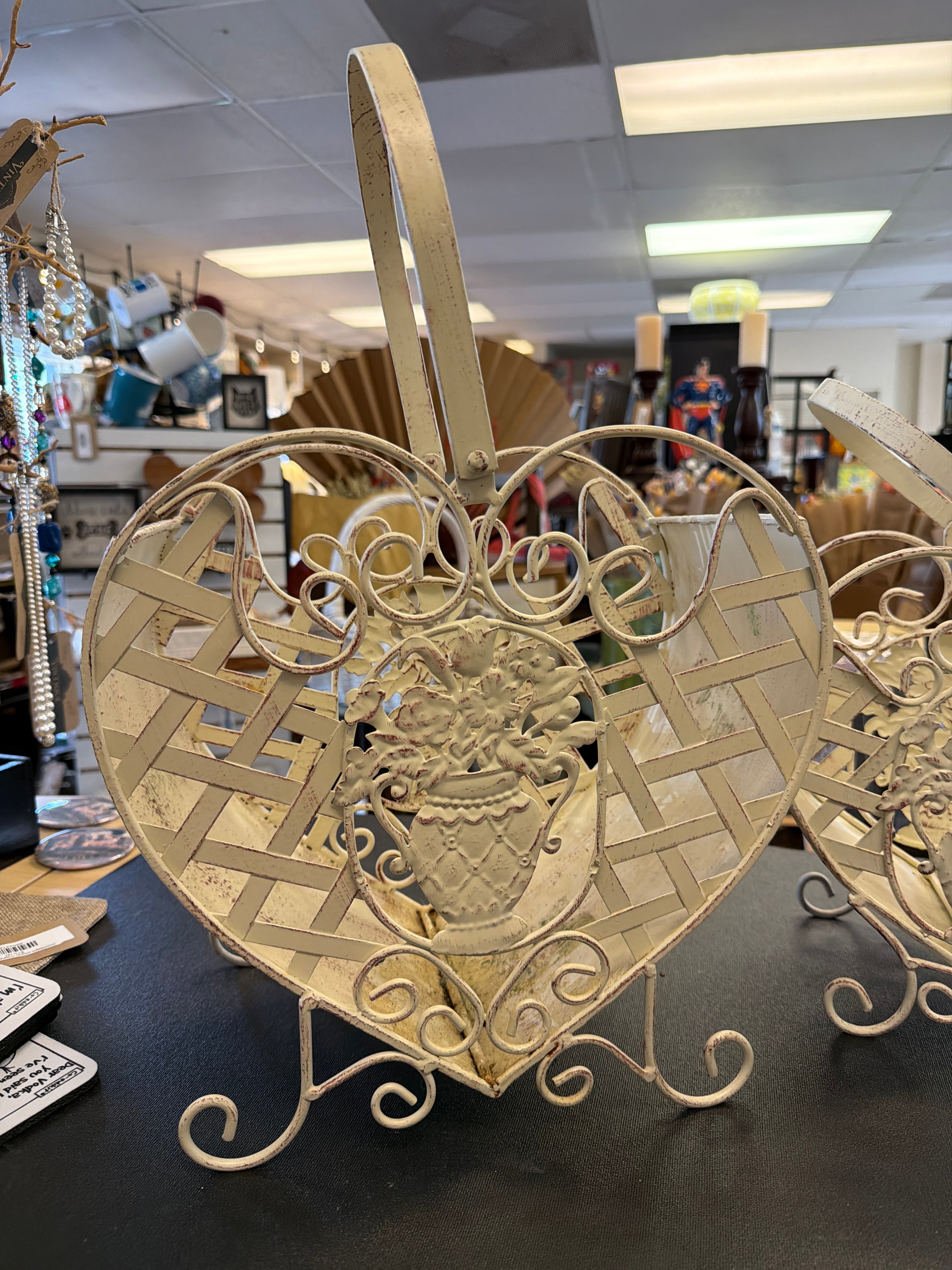 Metal Heart Floral Basket L