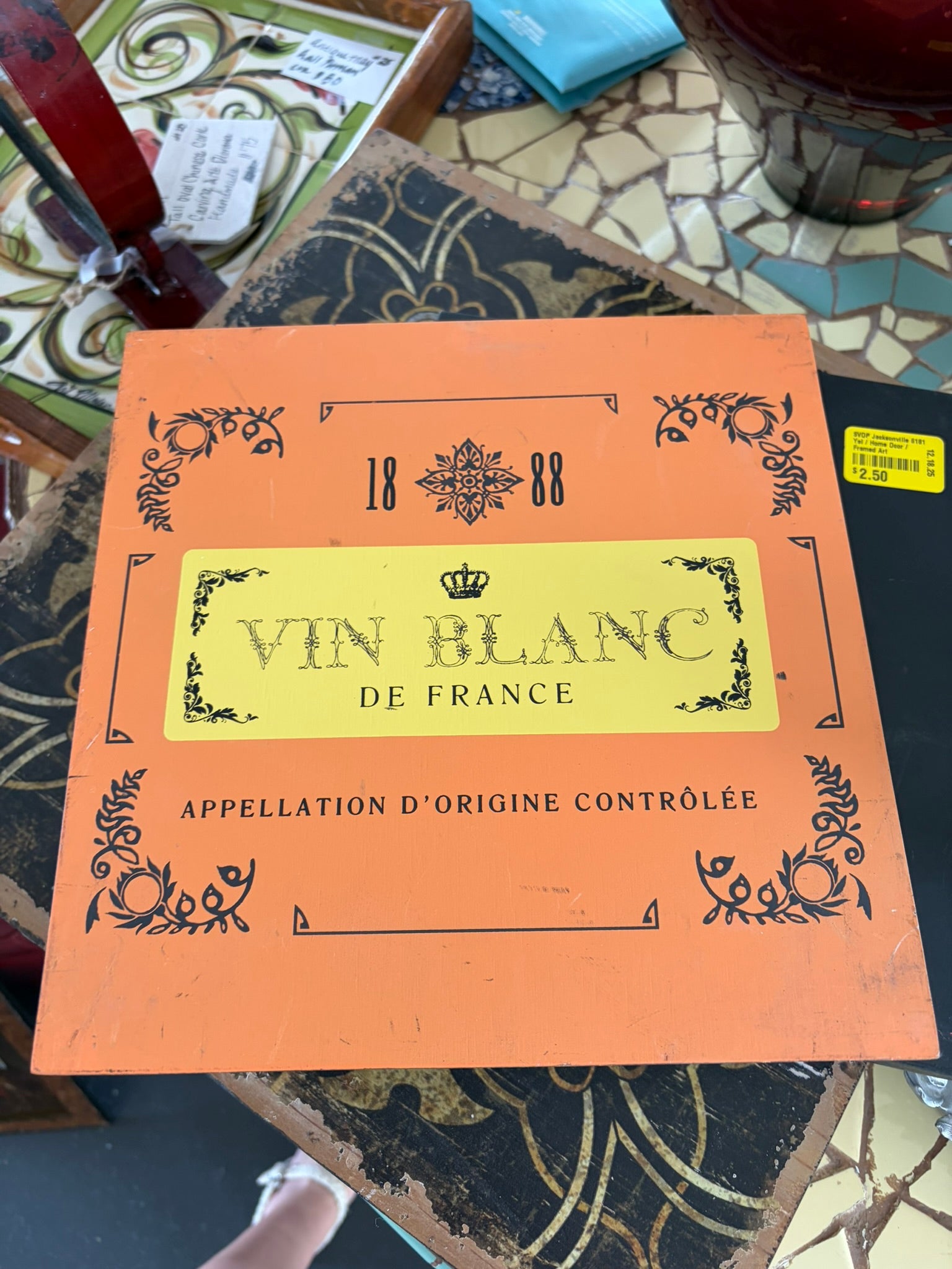Vin Blanc sign
