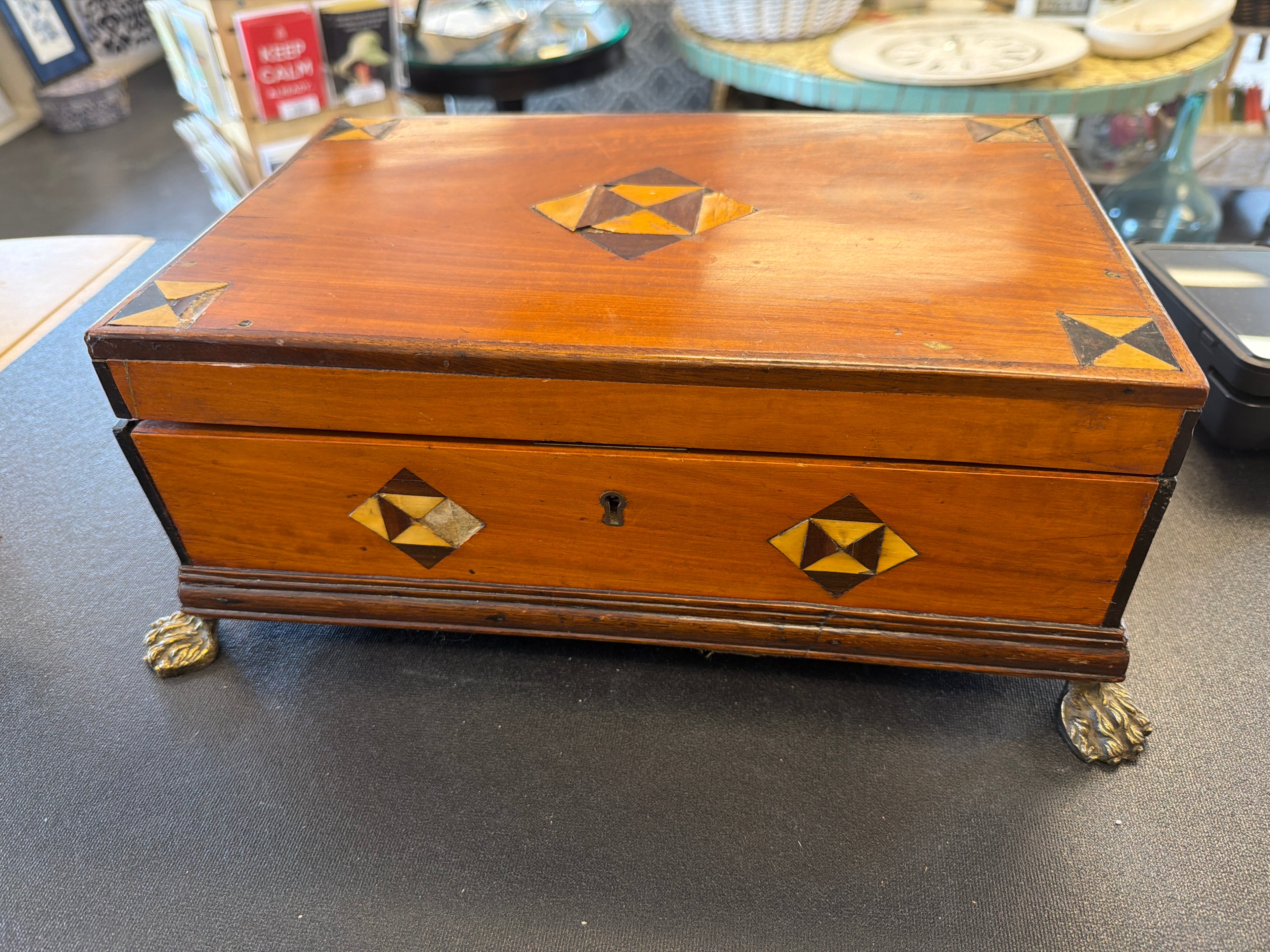 Treasure box- hidden compartment