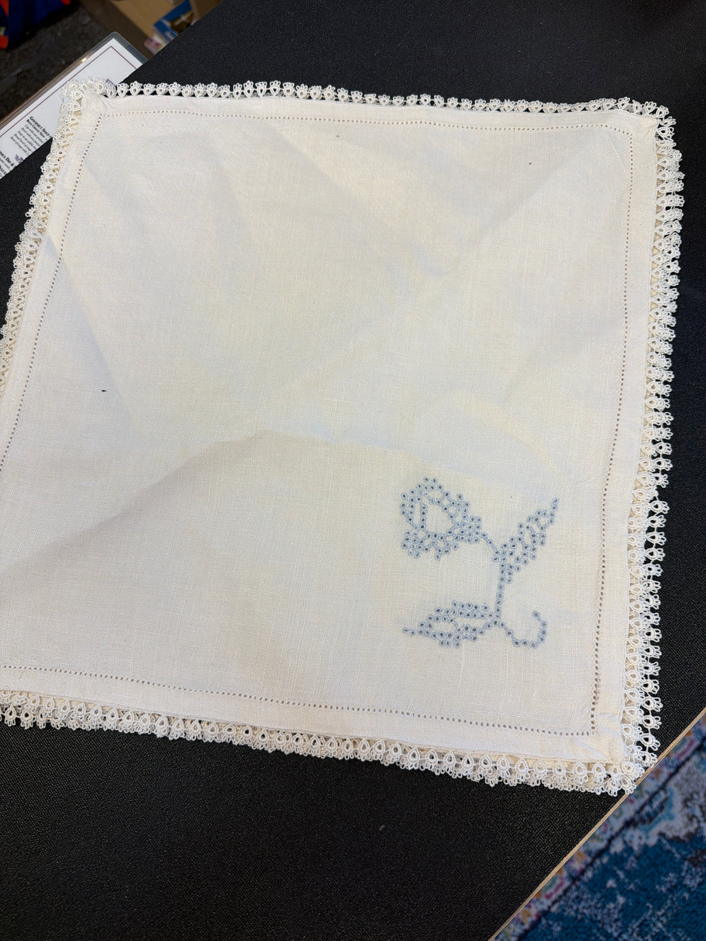 Linen Napkins with Blue cross-stitch flower (4)