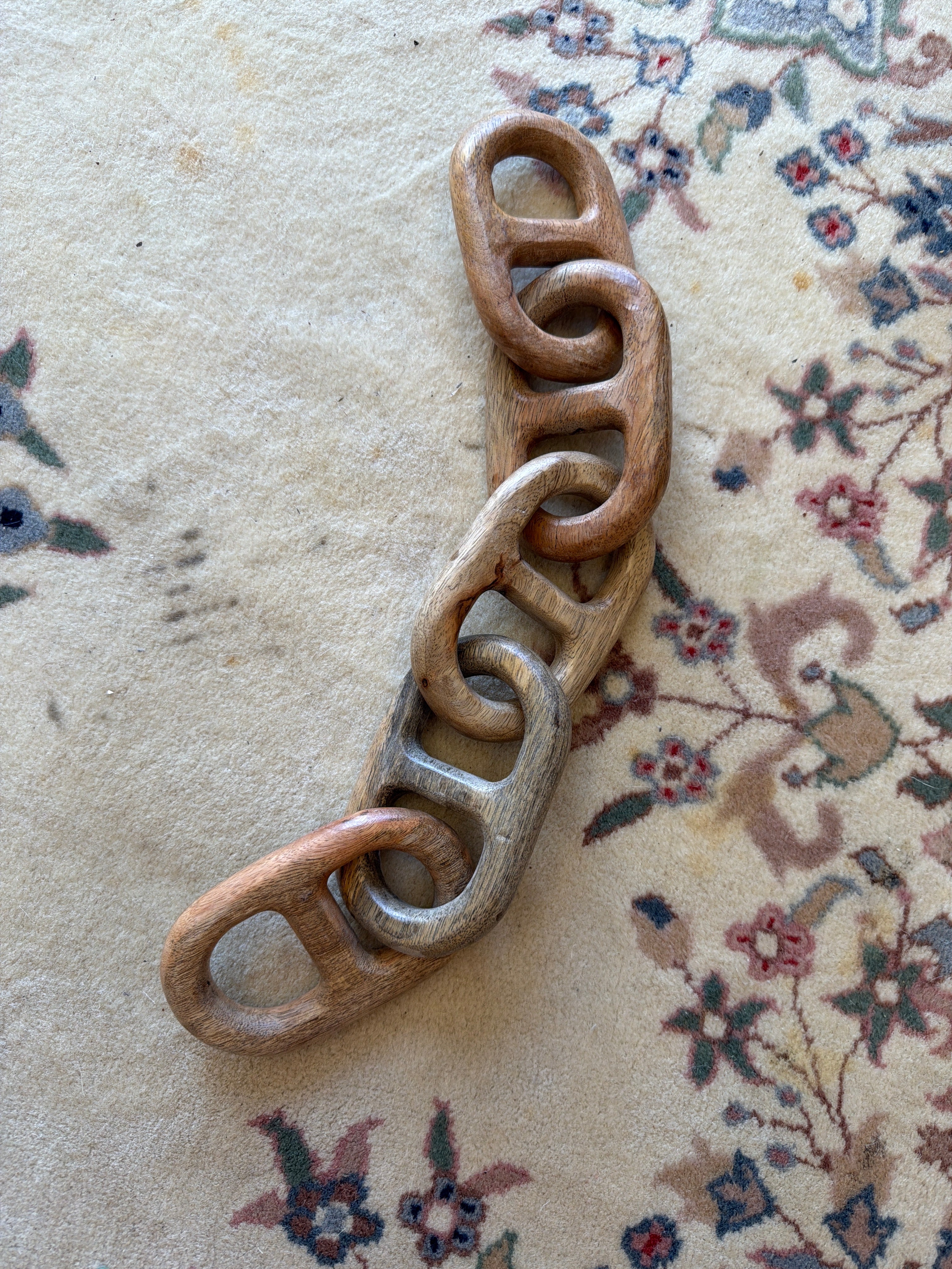 Small wooden chain link