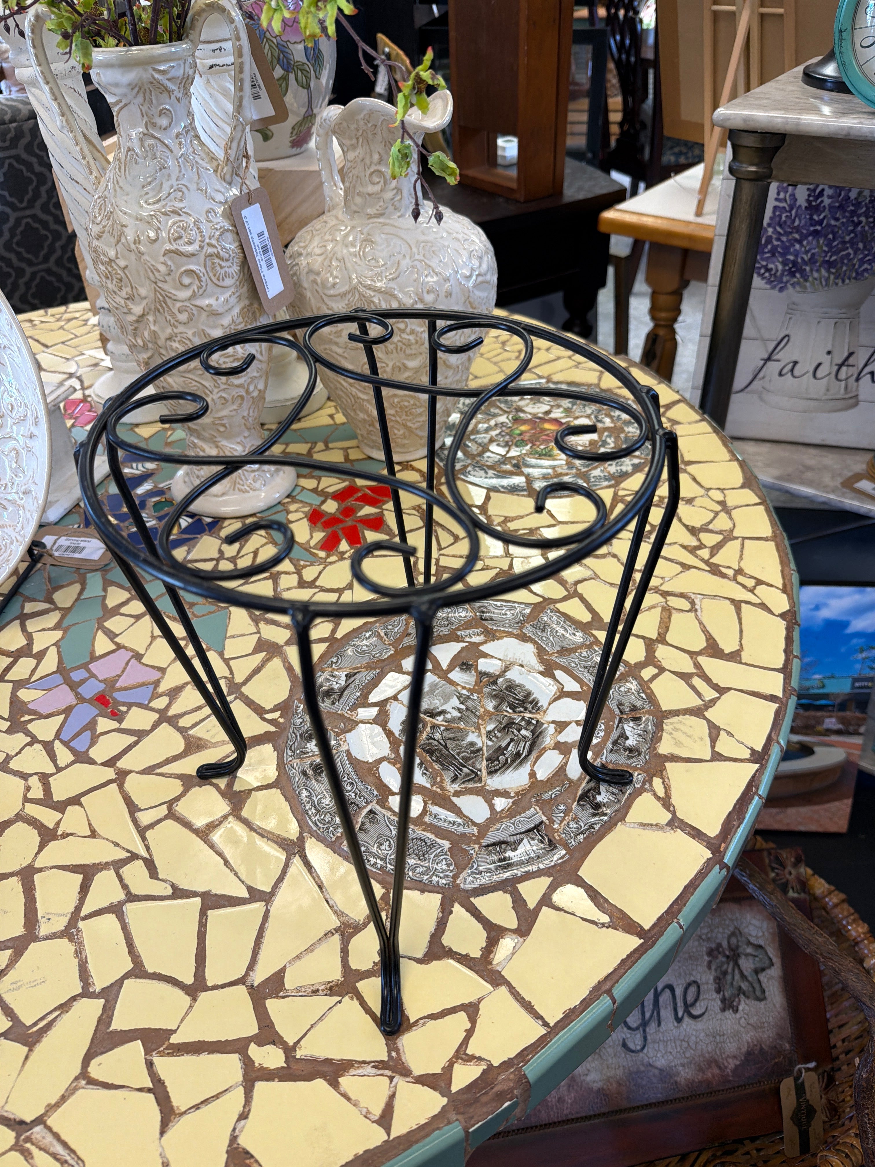 Short Plant Stand