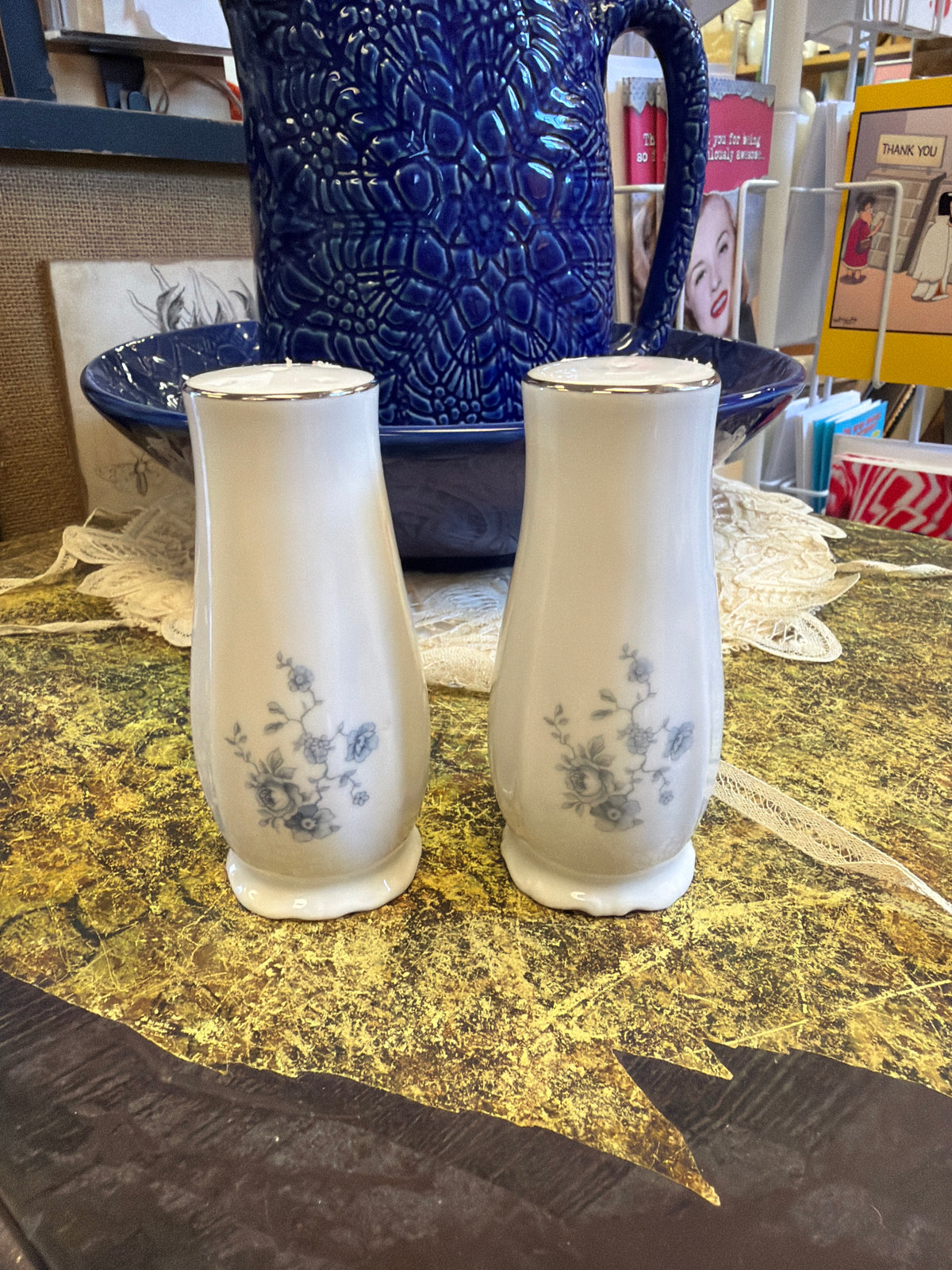 Johann Haviland "Blue Garland" salt and pepper shakers