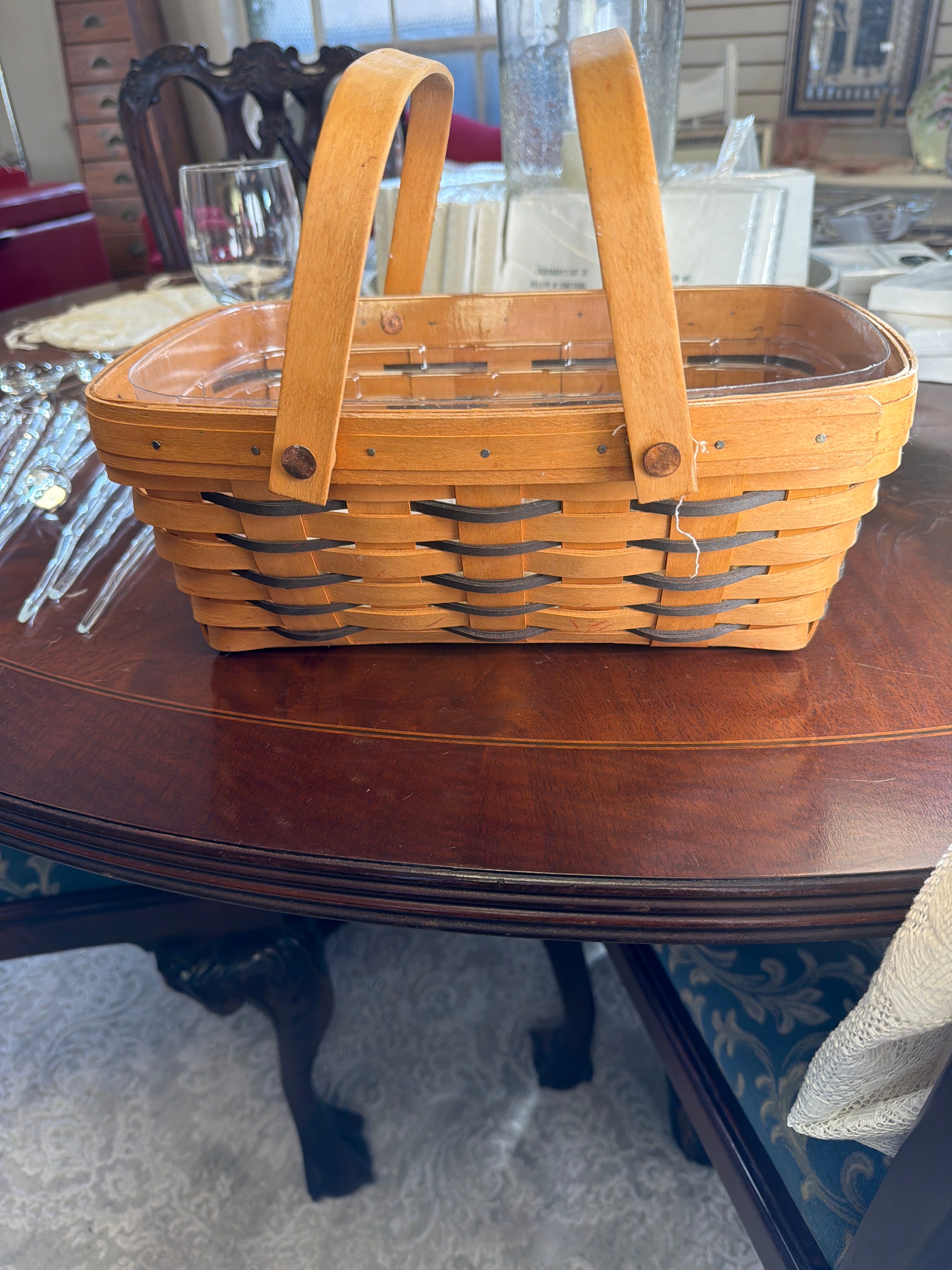 Longaberger gathering basket