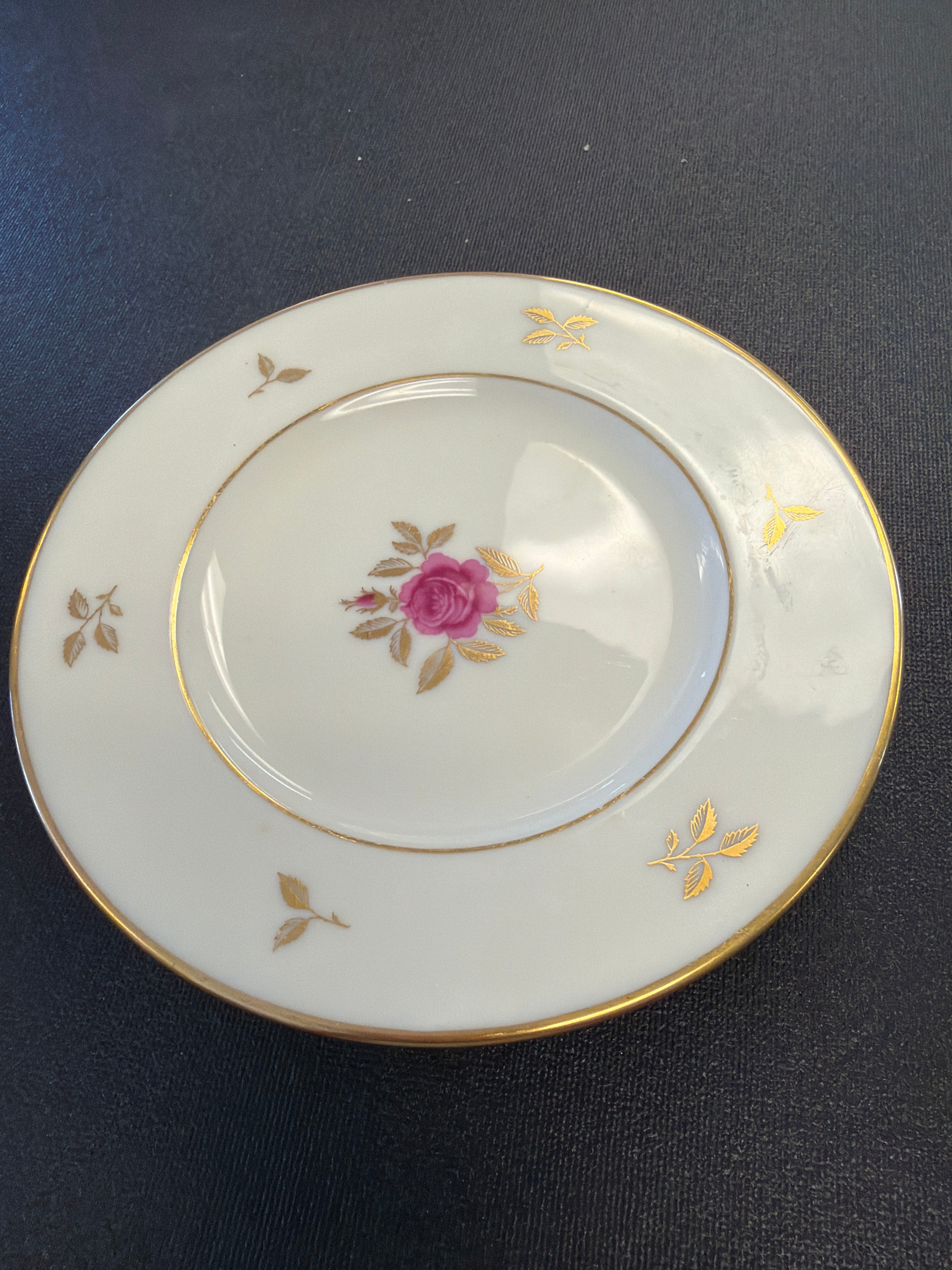 Lenox Rhodora pattern plate