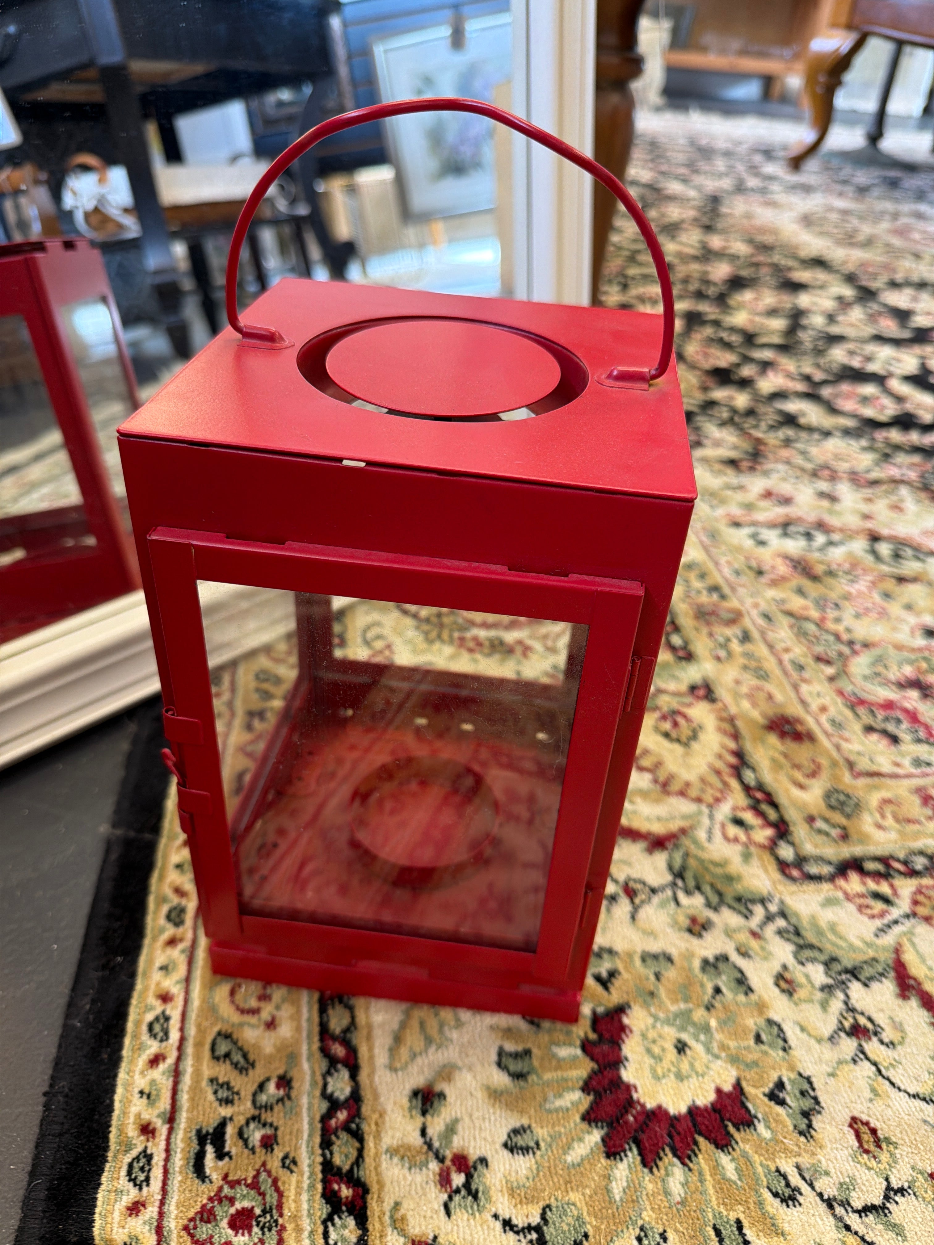 Red lantern