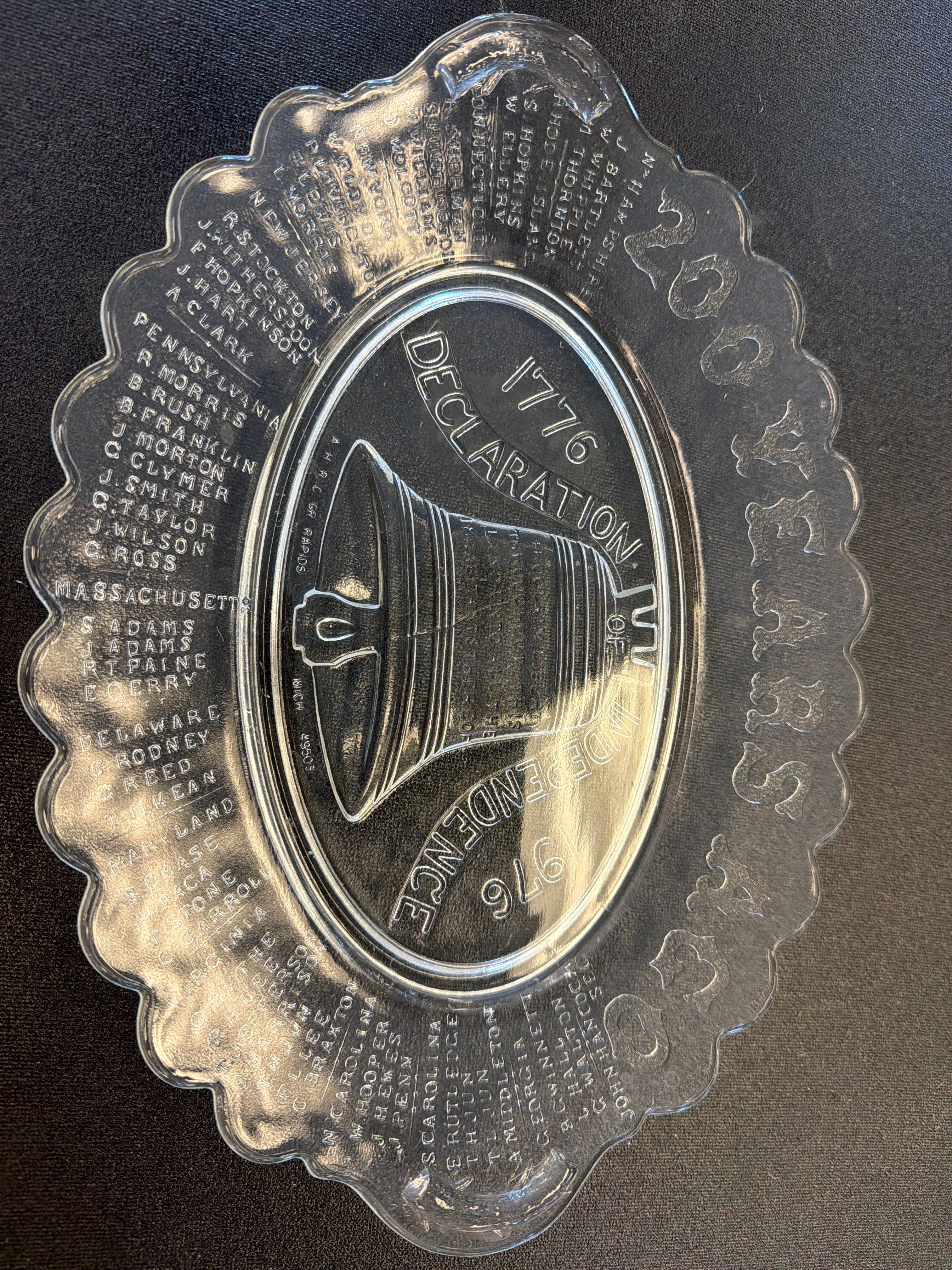 1976 glass Bicentennial platter