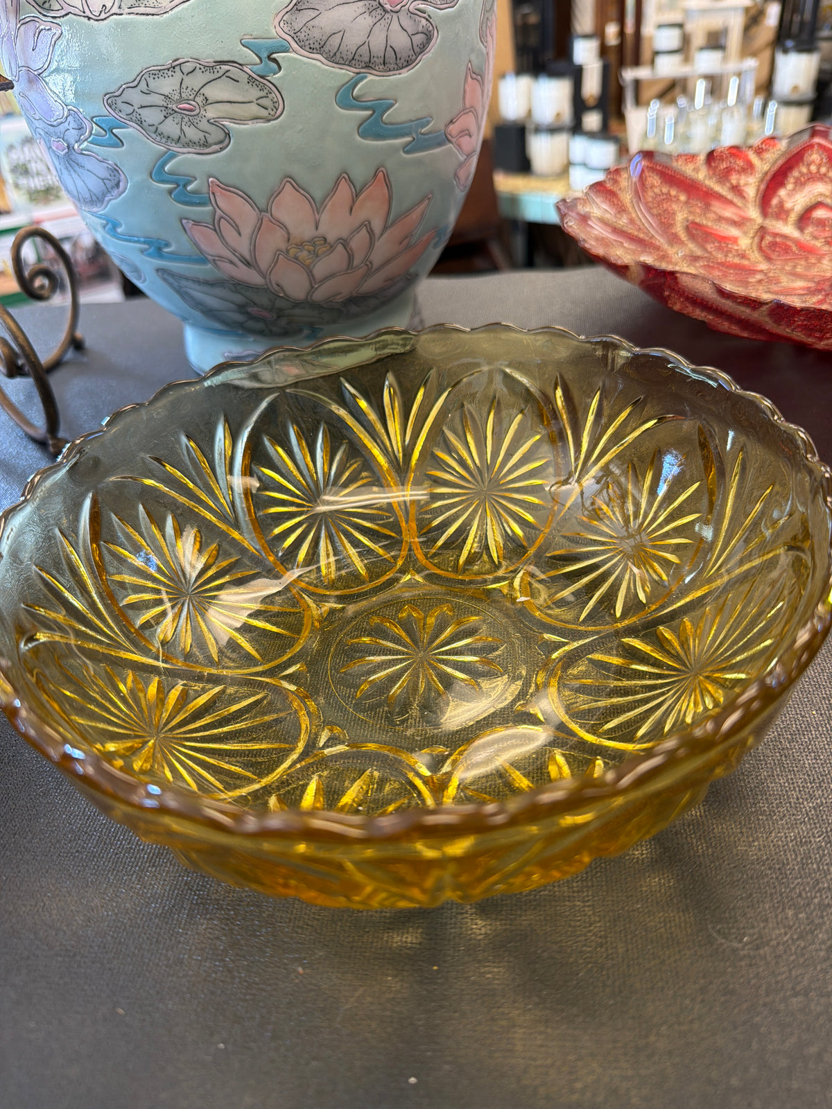 Anchor Hocking amber glass serving bowl